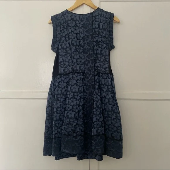 Marc Jacobs Floral Print Mini Shift Dress - Picture 2 of 5